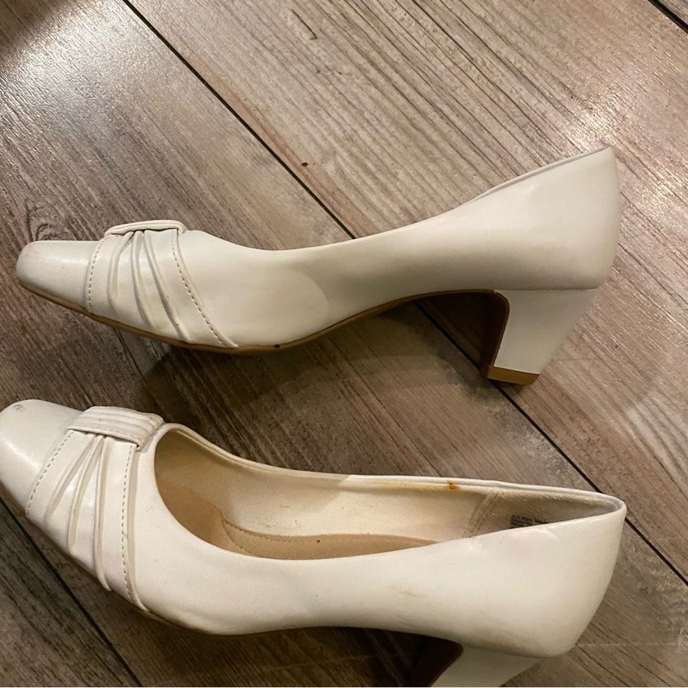Size 6.5 Off White Colored Heels
